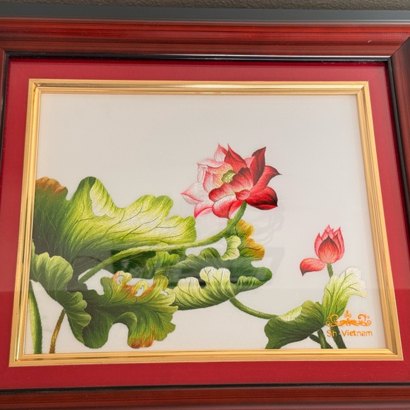 Vietnam Framed Silk Floral Embroidery Art Lotus Scent 32 - Picture 4 of 7